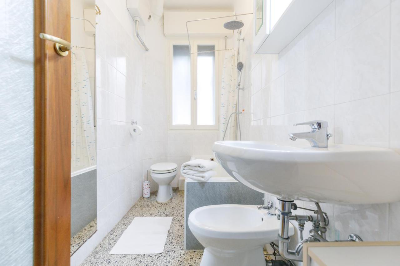 Gozzi House - Comoda Casa - Free Parking - Easy To Venice! Mestre Luaran gambar