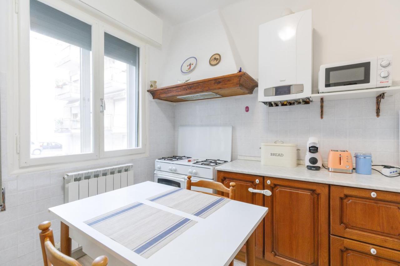 Gozzi House - Comoda Casa - Free Parking - Easy To Venice! Mestre Luaran gambar